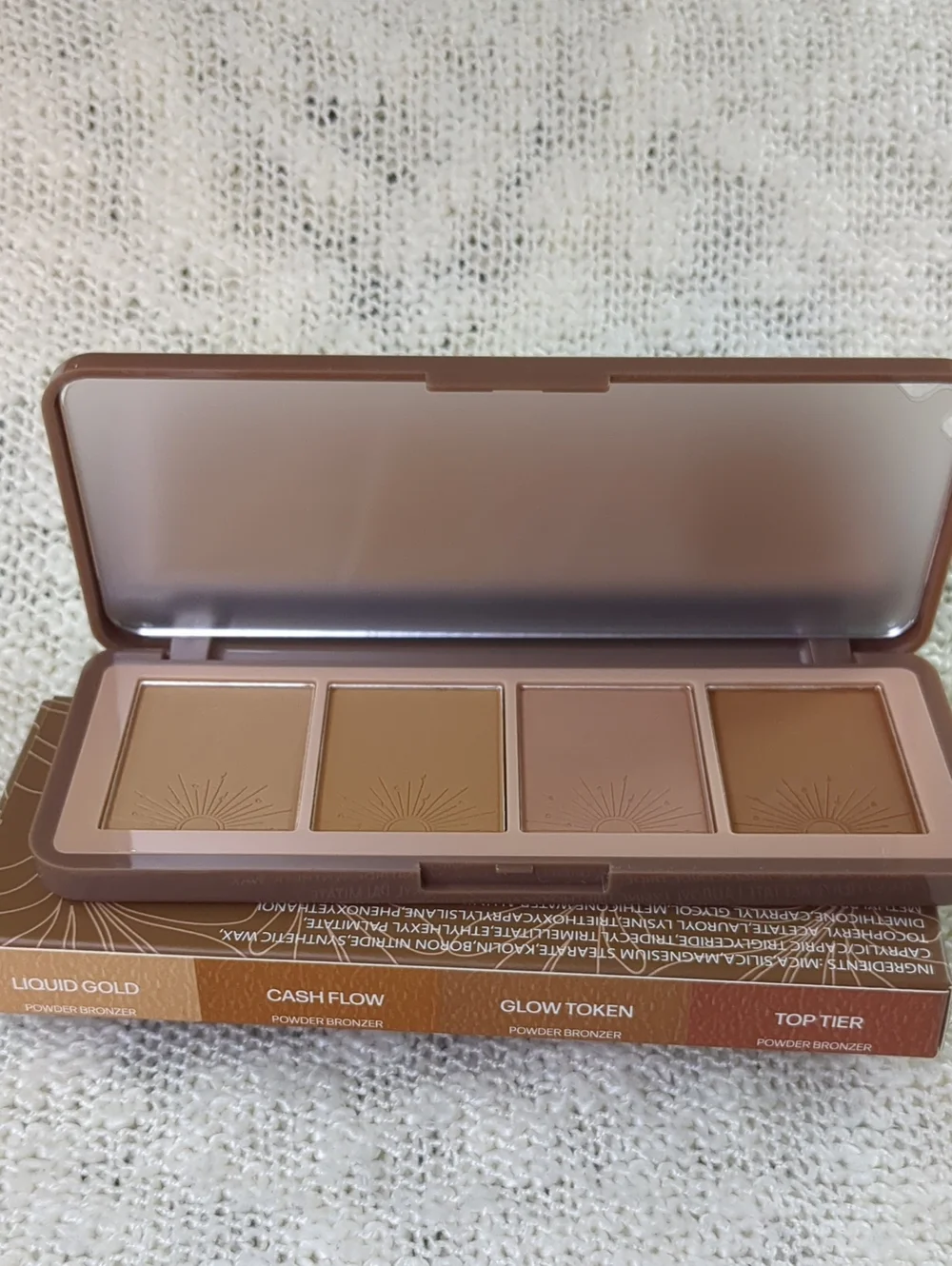 Pinky B Beauty Hot Commodity Bronzer Palette, 14g/0.49oz